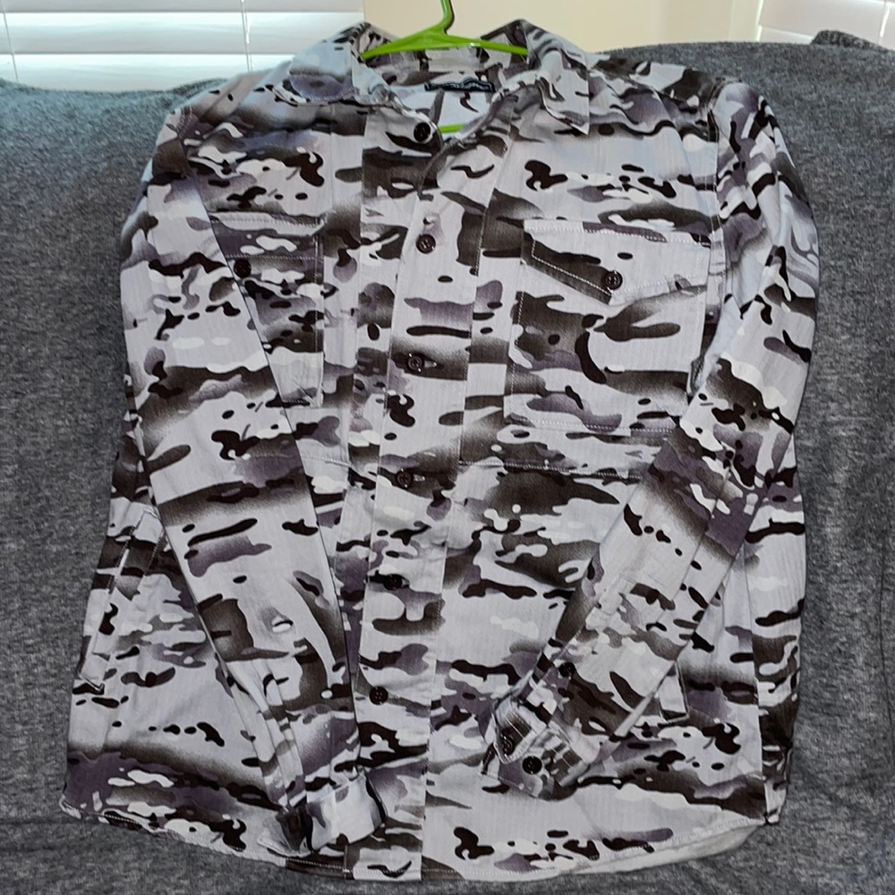 Mens army fatigue long sleeve shirt size Large